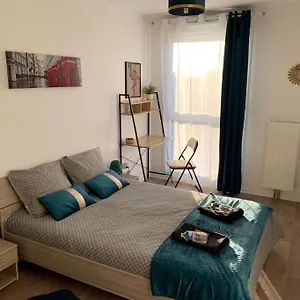 Pourquoi Notre T3 Avec Parking Est Pour Vous ? Apartment