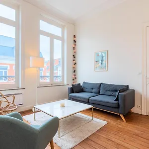 Centre With Character Apartment